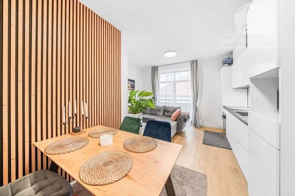 Krásný nový byt 3+KK/2B 72,8 m2, Praha 9 - Vysočany (b.j.13) | LUXURY REALITY s.r.o.