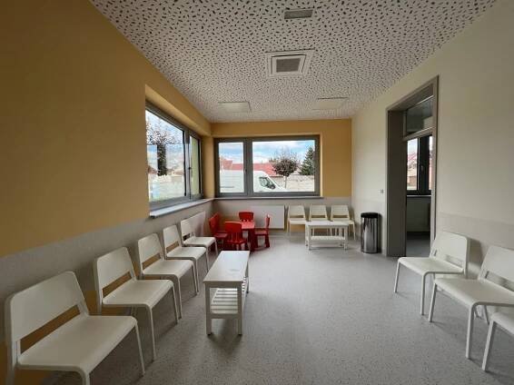 Lužice, Dům zdraví - STAVEBNÍ FIRMA PLUS s.r.o.