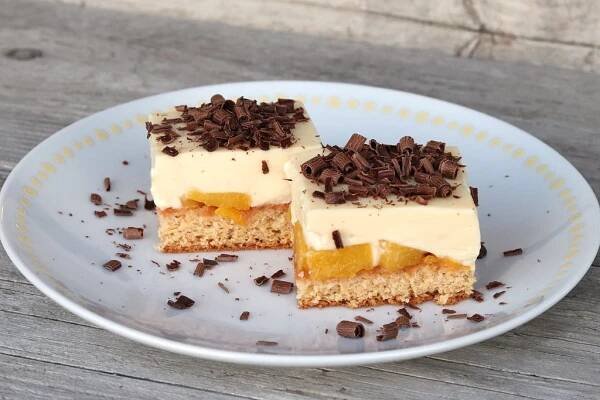 Tvarohovo-broskyňový zákusok, Zákusky, recept