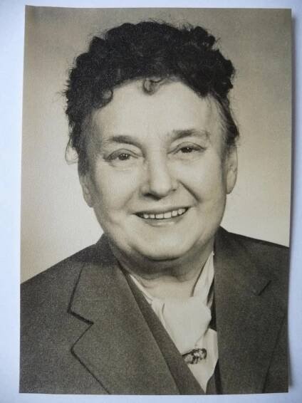 Zdeňka Baldová - Národní umělkyně - herečka - Pohlednice