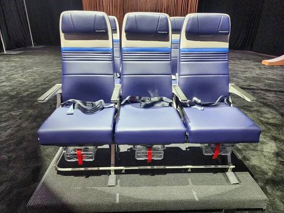 United Airlines economy seats