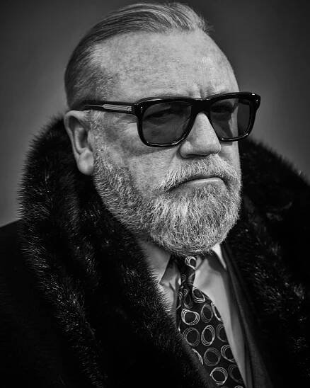 Ray wears Coat Vintage, Suit Shirt by Tailour, Tie vintage, Glasses by Jacques Marie Mage // 📸 : Gavin Bond