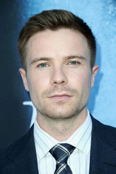 Joe Dempsie herec