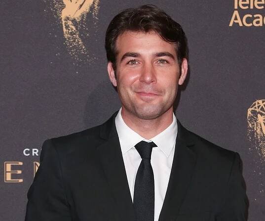 James Wolk Biography - Facts, Childhood, Family Life & Achievements