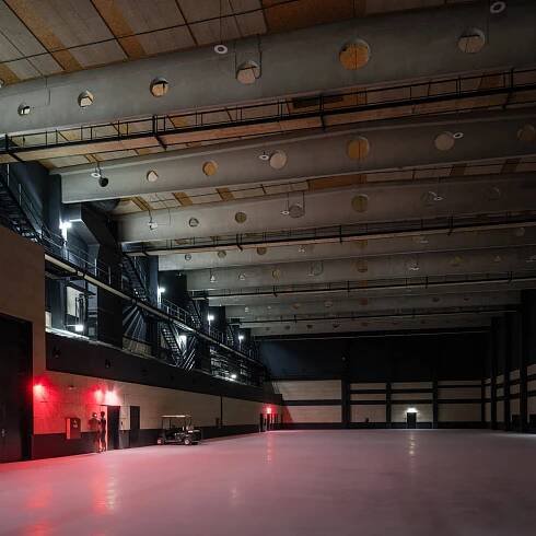 hq7 Studios - CC Real