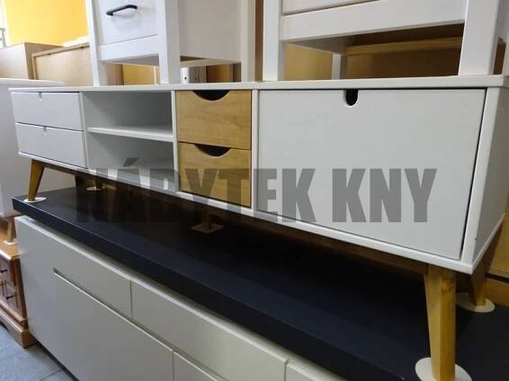 TV stolek Marcenic