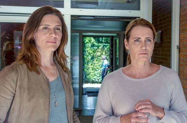 In Wahrheit - In einem anderen Leben - Z filmu - Christina Hecke, Anja Kling