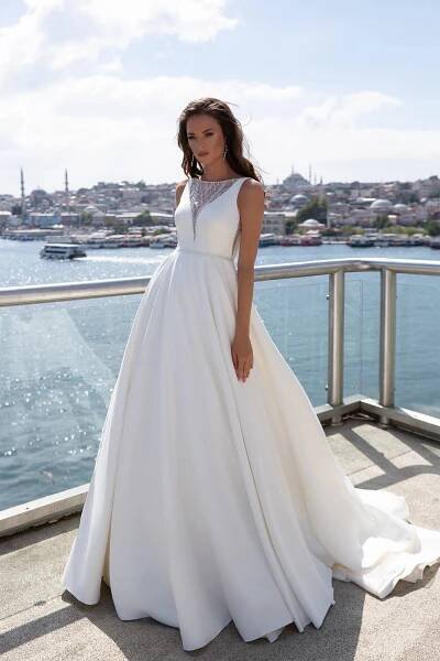 BLOOMING LOVE – Maria Anette – Wedding dress wholesale manufacturer in Ukraine
