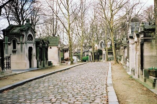 Père Lachaise Cemetery – Paris My Way