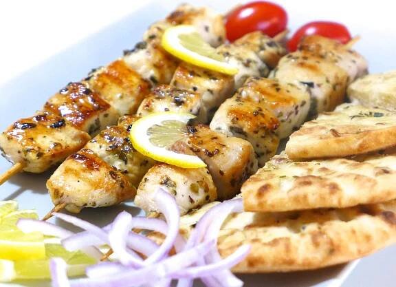 Greek Chicken Souvlaki recipe (Skewers) with Tzatziki