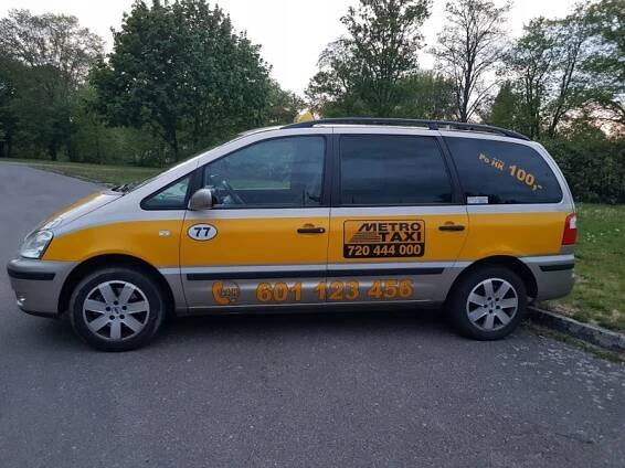 Naše taxi vozy | Taxi Hradec Králové
