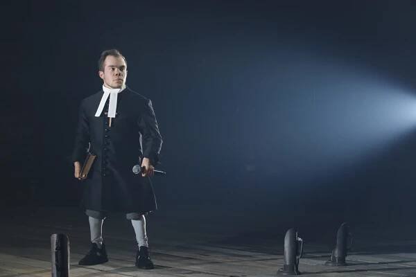 NYTW / Light Shining in Buckinghamshire