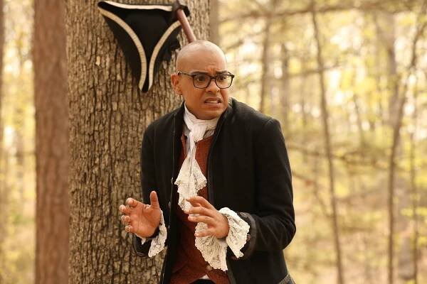Making History - Pilot - Z filmu - Yassir Lester