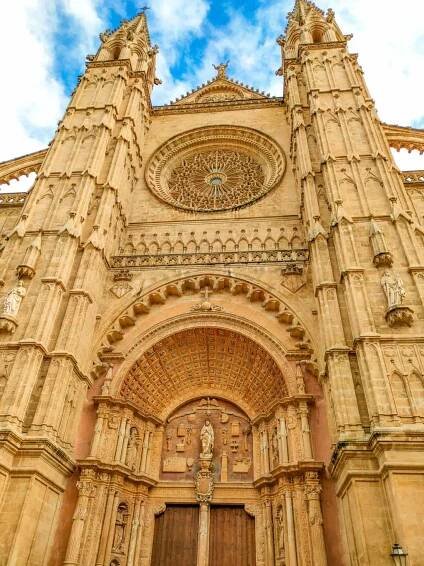 the central entrance of the cathedral La Seu in palma de Mallorca