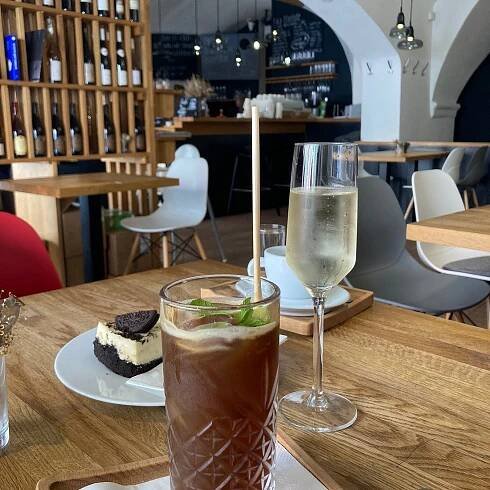 BISTRO CAFÉ FRIENDS, Telc - Menu, Prices & Restaurant Reviews - Tripadvisor