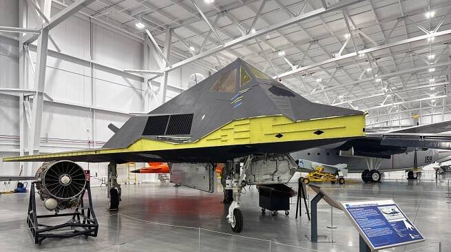 Lockheed F-117 Nighthawk