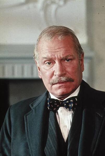 Příliš vzdálený most - Z filmu - Laurence Olivier