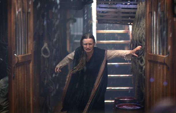 Faye Marsay - Bílá královna - Bouře - Z filmu