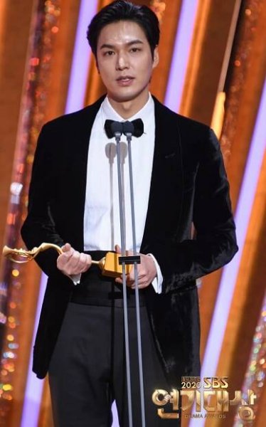 Výsledky 2020 SBS Drama Awards - Asianstyle