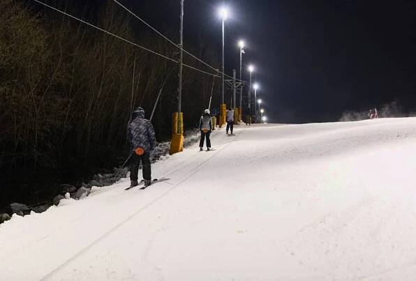 Ski areál Kempaland - večerní lyžování