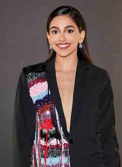 Banita sandhu biography in english (Indian actress) 1