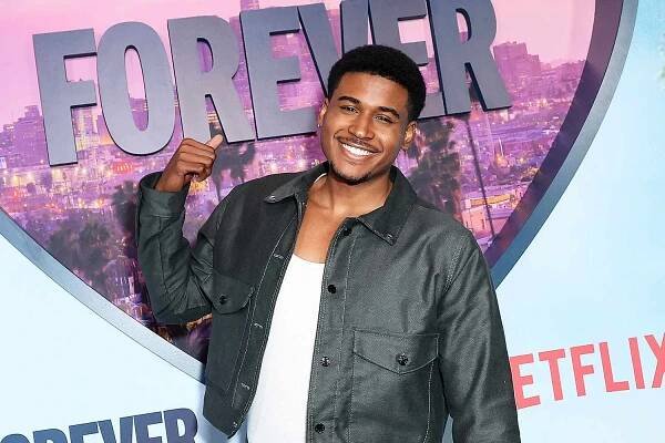 Forever's Michael Cooper Jr. Has a ‘Flip Phone’ and Is Staying Off Social Media amid Release of Netflix Hit (Exclusive)