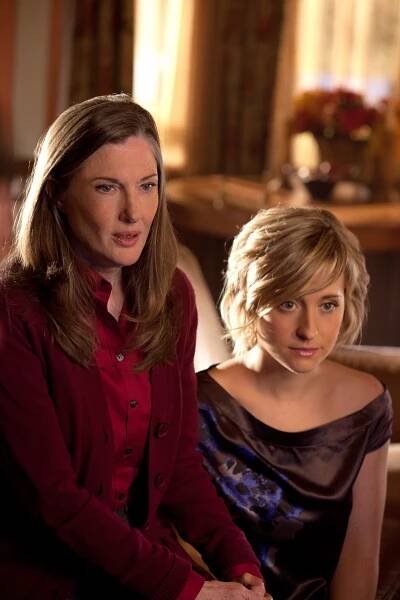 Smallville - Naděje - Z filmu - Annette O'Toole, Allison Mack