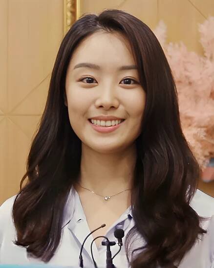 Song Ji-eun - Wikipedia
