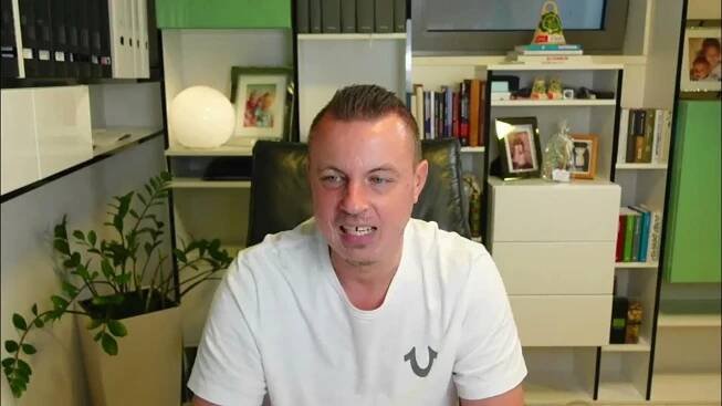 Jindřich Rajchl 24.8.2025 - Hrátky s ohněm