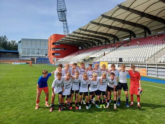 Patnáctka ševců vyloupila Jihlavu – z Vysočiny veze tři body! – KLUBOVÁ AKADEMIE FC ZLÍN, z.s.