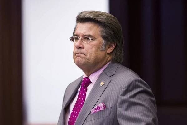 FLAPOL050817CH16