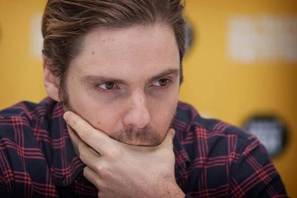 Dnes by film Good bye, Lenin! zapadl, řekl v Praze herec Daniel Brühl | Hospodářské noviny (HN.cz)
