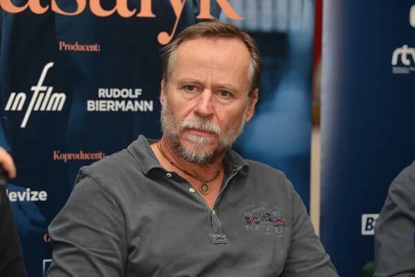 Karel Roden slaví kulatiny. Kterou jeho roli máte nejraději? ANKETA