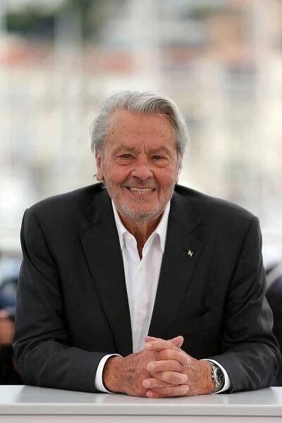 Poslední sbohem herecké ikoně: Delon (†88) byl na smrt připravený