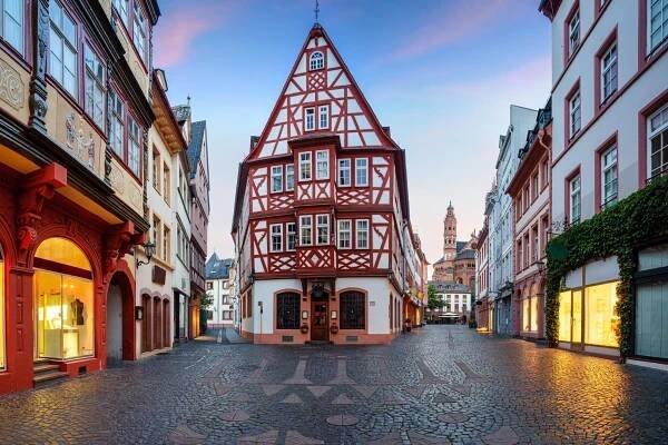 Kultur erleben in Mainz – Highlights & Escort in Mainz entdecken