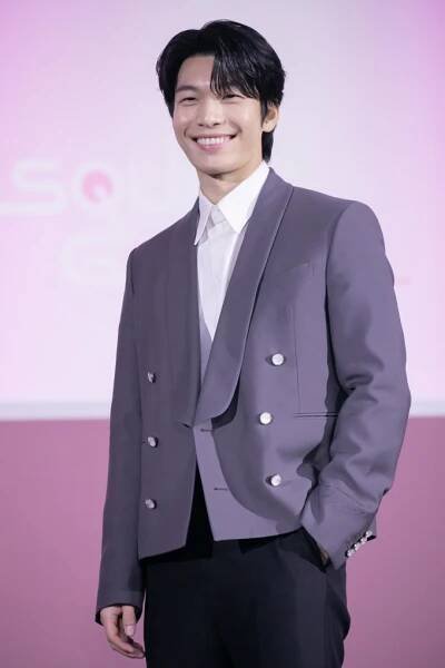 Wi Ha-jun