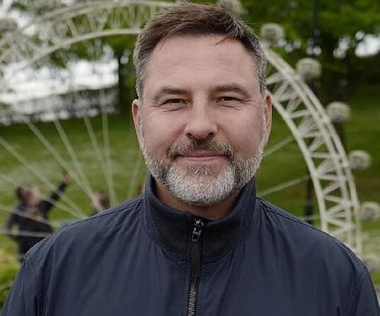 David Walliams Biography - Facts, Childhood, Family Life & Achievements of English Comedian & Actor