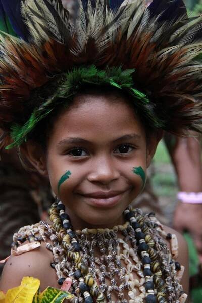 Papua-Nová Guinea, život kmenů - Z filmu