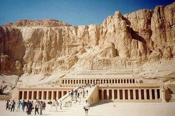 Chrám královny Hatšepsut - chlouba starověkého Egypta