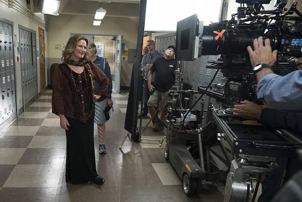 Goldbergovi - Fiddler - Z natáčení - Ana Gasteyer