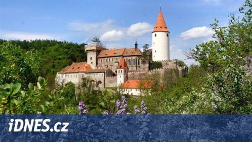 SLEPÁ MAPA: Kost, Loket, Házmburk. Hledejte hrady a zámky v Česku - iDNES.cz