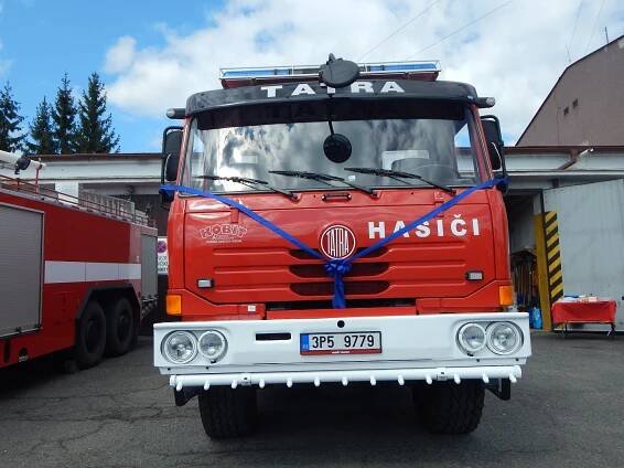 Tatra hasičů z Tachova prošla celkovou opravou ve firmě Kobit, financovalo ji město a Plzeňský kraj | POŽÁRY.cz - ohnisko