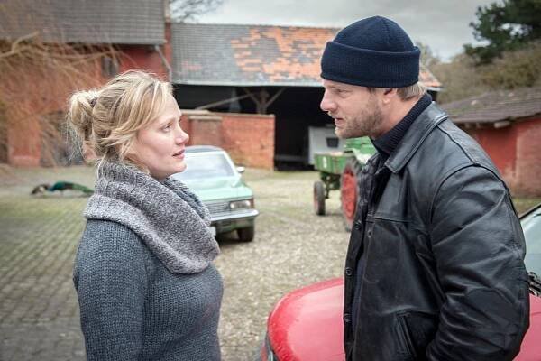 Poslední polda - Smrt na jatkách - Z filmu - Anna Schudt, Henning Baum