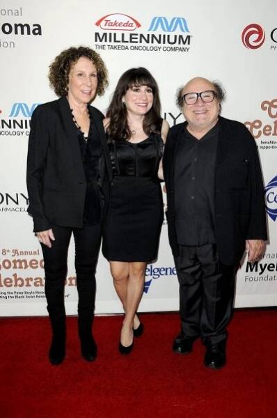 Malý velký muž Danny DeVito ukázal podobně ‚vysokou‘ dceru Lucy