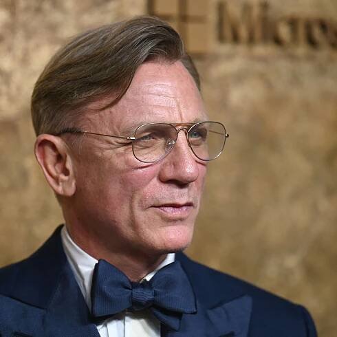 Daniel Craig's new haircut is more Bond villain than James Bond