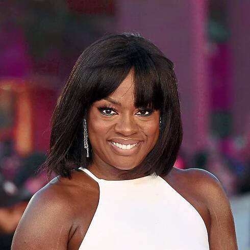 Viola Davis with a mid-length hair cut