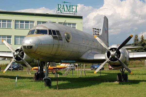 Iljušin Il-14/Avia Av-14 – Letadla na plátně.cz
