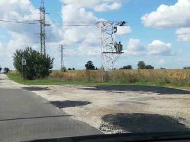 Oprava cestných komunikácií - Oficiálne stránky obce Bánov