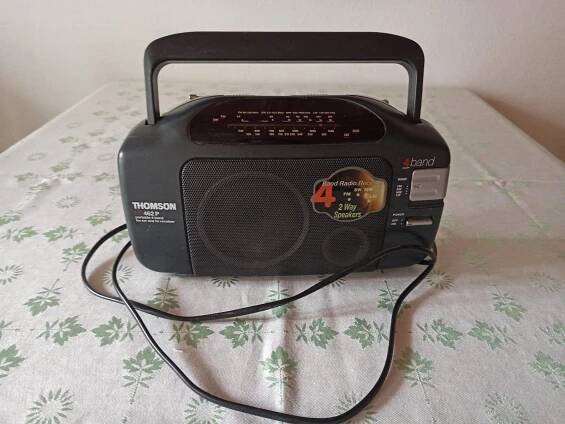 Tranzistorové rádio Thompson RT462 P