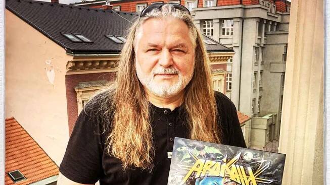 Žánrové kotrmelce neděláme, říká kytarista Arakainu Jiří Urban